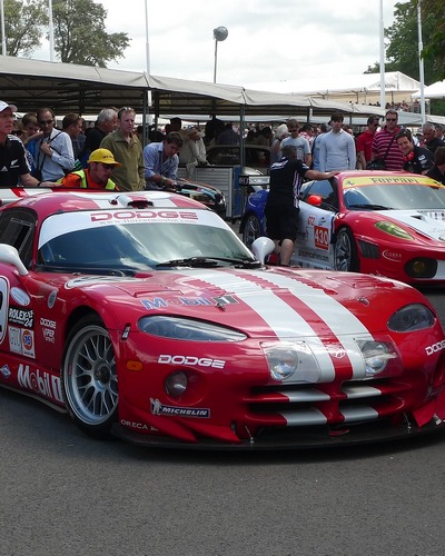 America’s Last Supercar Record (Dodge Viper)